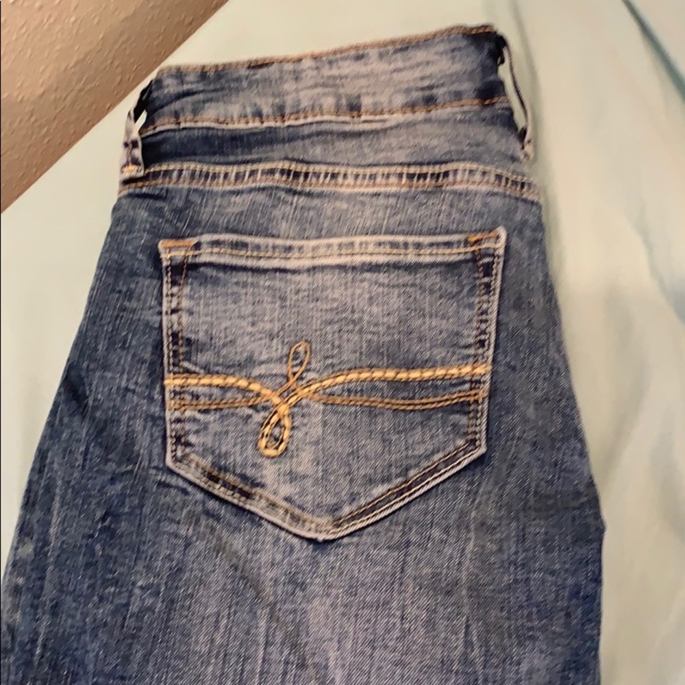 Jeans - Picture 2 of 3